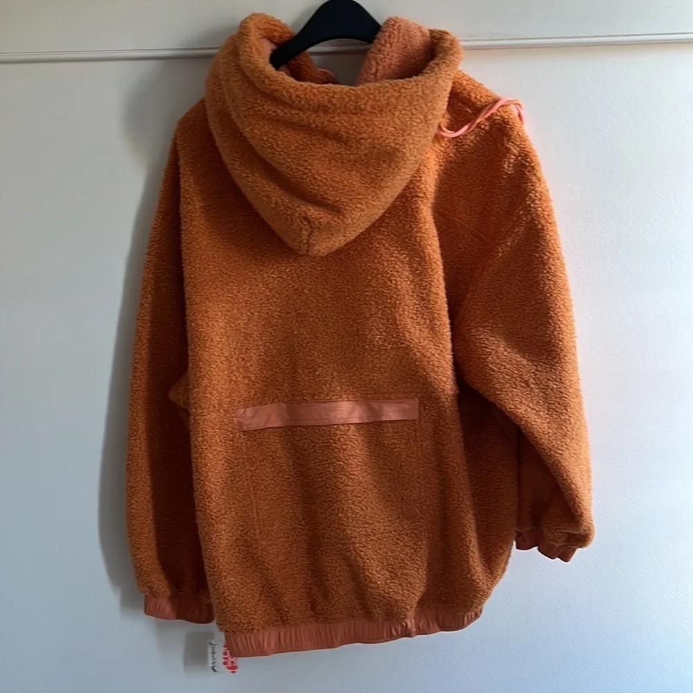 Free People Fuzzy Was She Fleece Pullover NWT Size Small - Picture 8 of 14